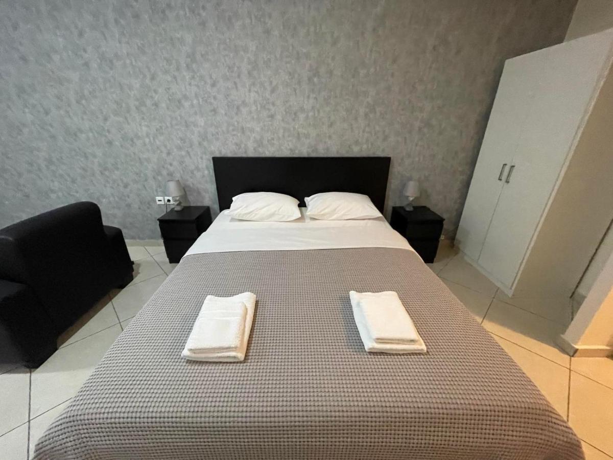 Avr Airport Deluxe Suites 4 Μαρκόπουλο Εξωτερικό φωτογραφία